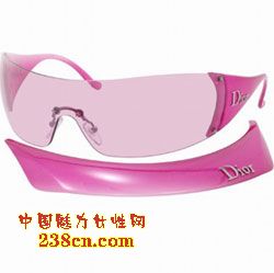 太阳镜妆配 比明星还大牌